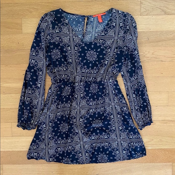 Chelsea & Violet Dresses & Skirts - Chelsea & Violet bandanna fit & flare mini dress